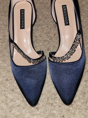 NWT Erijunor Navy Satin Pointed Slingback Heels with Crystal Strap SIZE 6.5